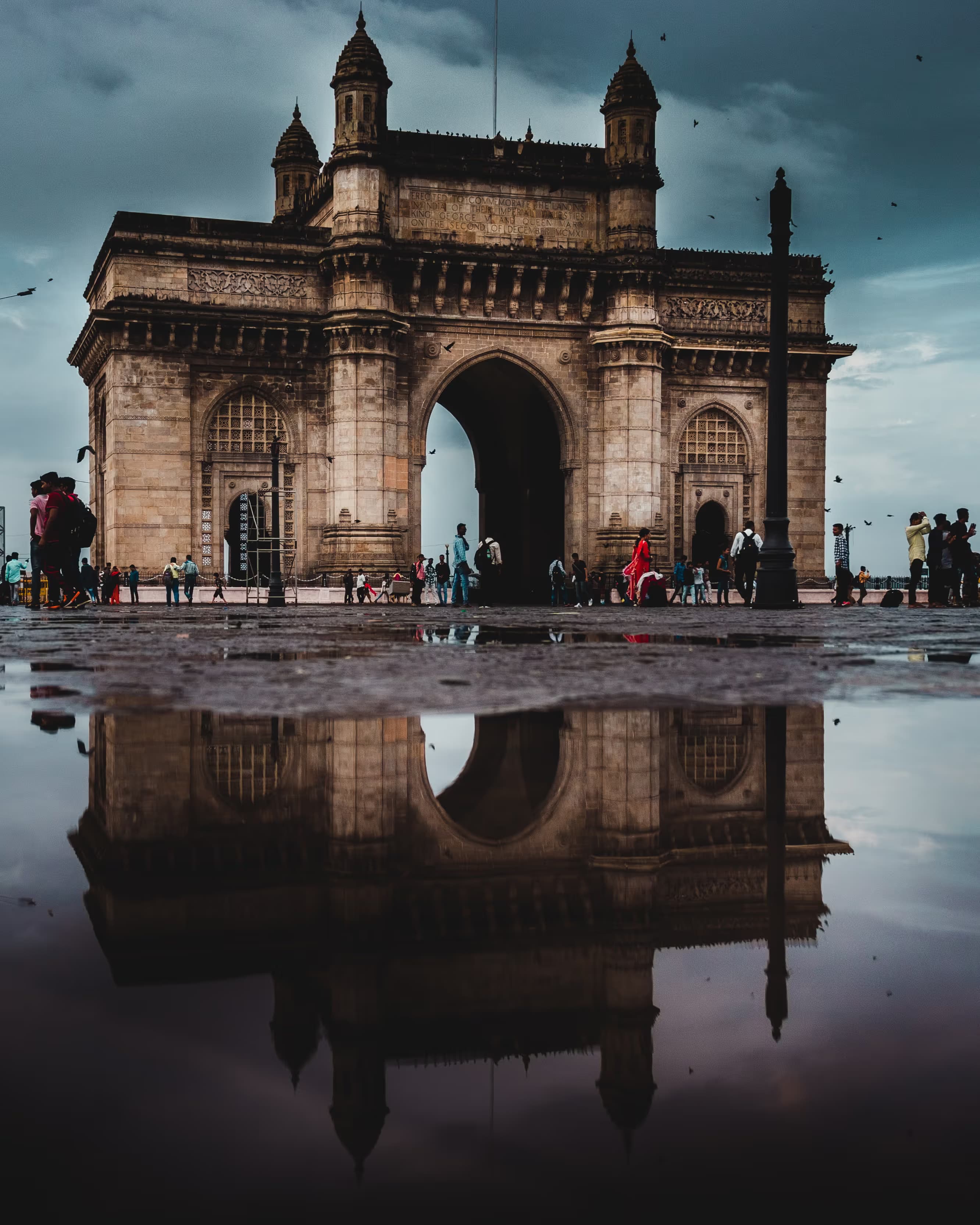 Mumbai Gate way of india
